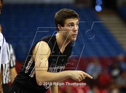 Thumbnail 1 in Archbishop Mitty vs. Sacramento (CIF NorCal Regional D2 Final) photogallery.