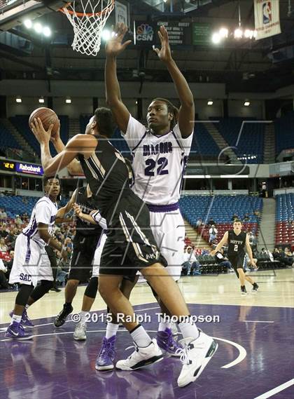 Thumbnail 2 in Archbishop Mitty vs. Sacramento (CIF NorCal Regional D2 Final) photogallery.