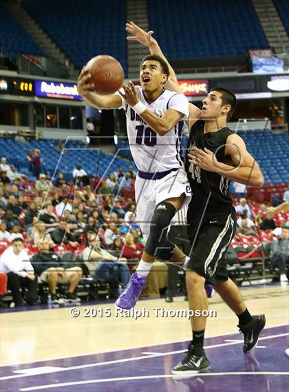Thumbnail 1 in Archbishop Mitty vs. Sacramento (CIF NorCal Regional D2 Final) photogallery.