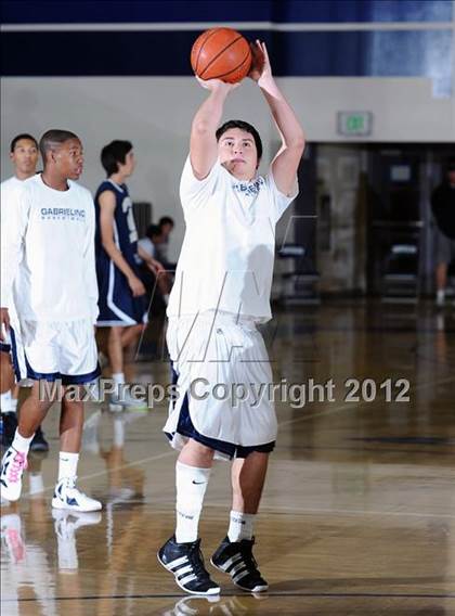 Thumbnail 2 in South El Monte @ Gabrielino photogallery.