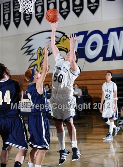 Thumbnail 2 in South El Monte @ Gabrielino photogallery.