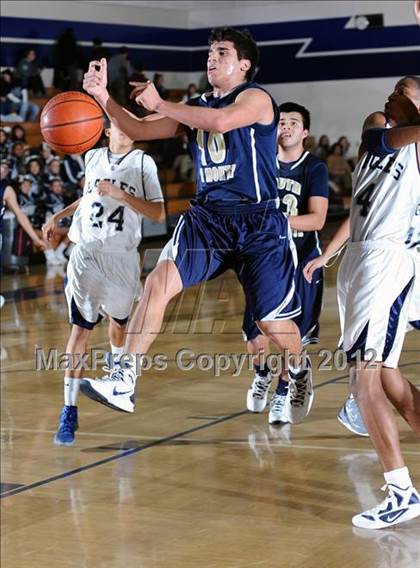 Thumbnail 3 in South El Monte @ Gabrielino photogallery.
