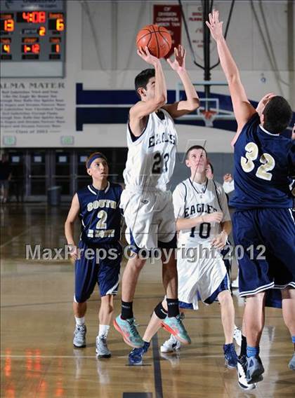 Thumbnail 2 in South El Monte @ Gabrielino photogallery.