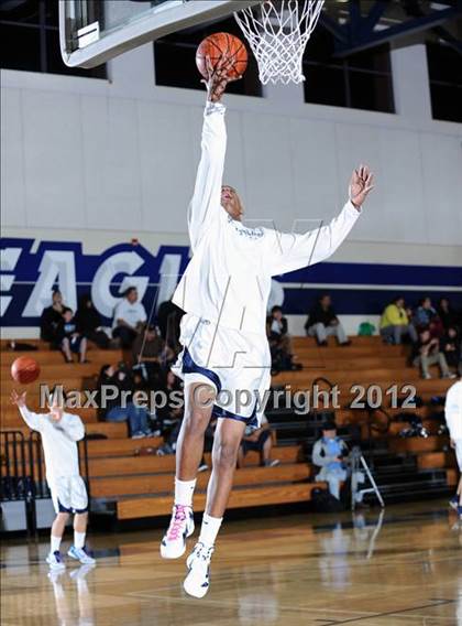 Thumbnail 2 in South El Monte @ Gabrielino photogallery.