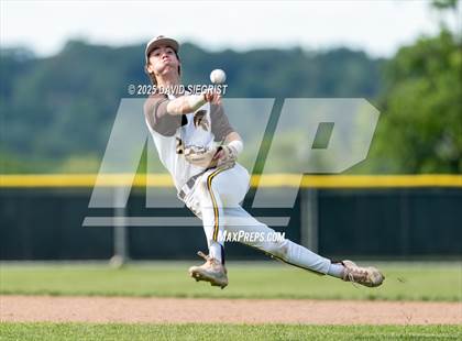 Thumbnail 3 in Watchung Hills Regional @ Hillsborough photogallery.