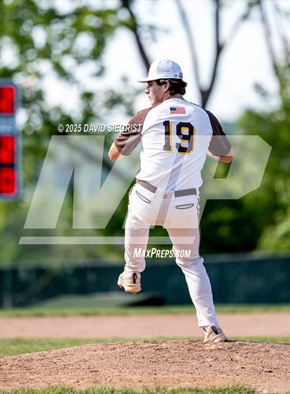 Thumbnail 2 in Watchung Hills Regional @ Hillsborough photogallery.