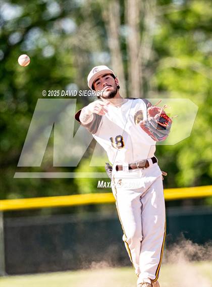Thumbnail 2 in Watchung Hills Regional @ Hillsborough photogallery.