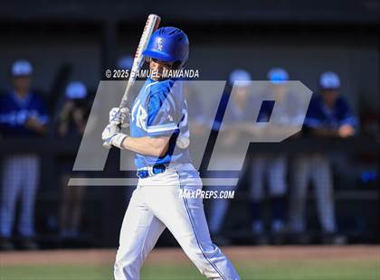 Thumbnail 2 in El Camino Real vs Birmingham (CIF LACS Open Division Semifinal) photogallery.