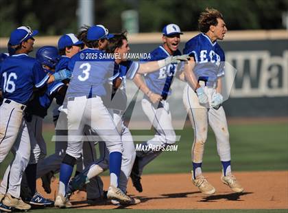 Thumbnail 2 in El Camino Real vs Birmingham (CIF LACS Open Division Semifinal) photogallery.
