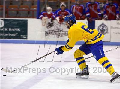 Thumbnail 3 in West Genesee vs Fairport (NYSPHSAA D1 Semifinals) photogallery.