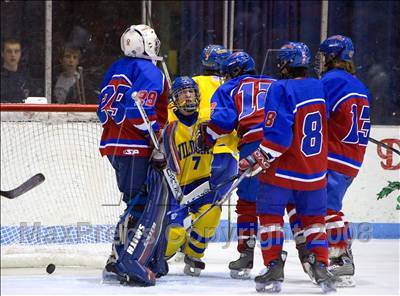 Thumbnail 2 in West Genesee vs Fairport (NYSPHSAA D1 Semifinals) photogallery.