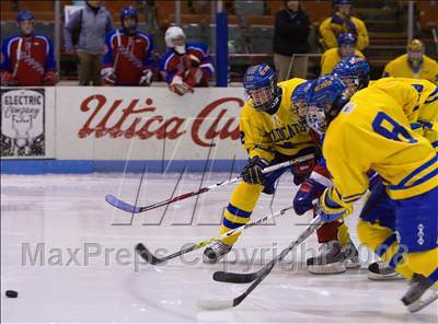 Thumbnail 3 in West Genesee vs Fairport (NYSPHSAA D1 Semifinals) photogallery.