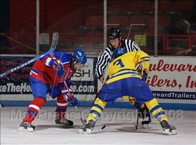 Thumbnail 2 in West Genesee vs Fairport (NYSPHSAA D1 Semifinals) photogallery.