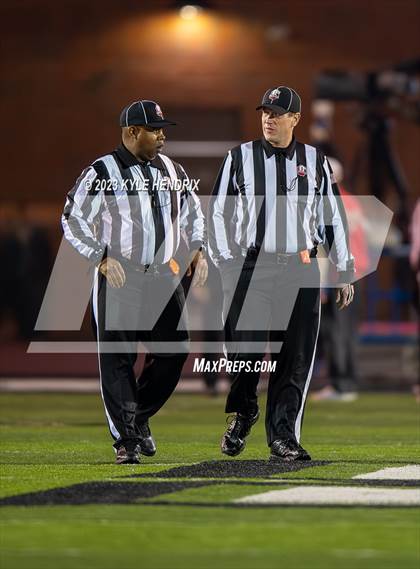 Thumbnail 1 in Archbishop Moeller @ Lakota West (OHSAA Region 4 Regional Final) photogallery.