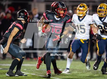 Thumbnail 2 in Archbishop Moeller @ Lakota West (OHSAA Region 4 Regional Final) photogallery.
