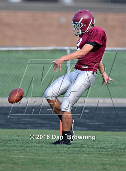 Thumbnail 2 in Montgomery Bell Academy @ Brentwood (Scrimmage) photogallery.