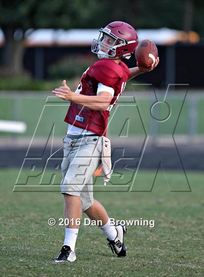 Thumbnail 2 in Montgomery Bell Academy @ Brentwood (Scrimmage) photogallery.