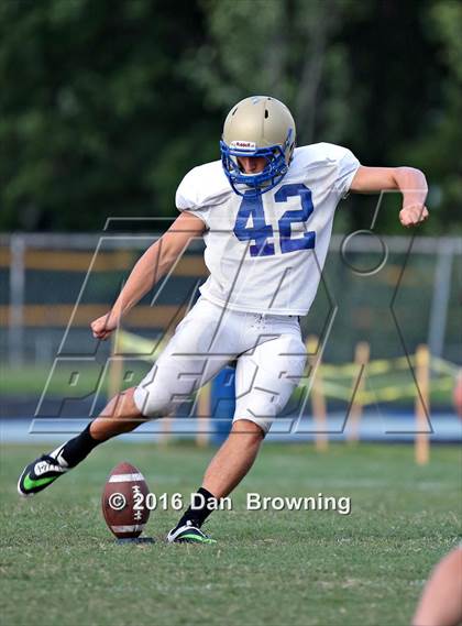Thumbnail 2 in Montgomery Bell Academy @ Brentwood (Scrimmage) photogallery.