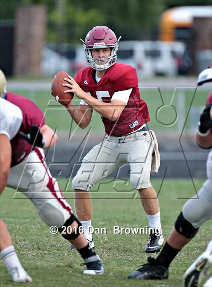 Thumbnail 3 in Montgomery Bell Academy @ Brentwood (Scrimmage) photogallery.