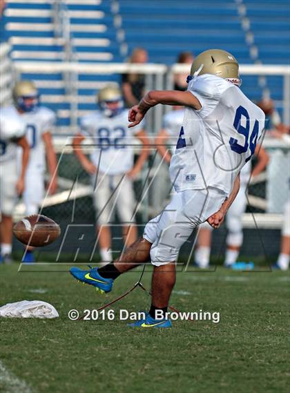 Thumbnail 1 in Montgomery Bell Academy @ Brentwood (Scrimmage) photogallery.