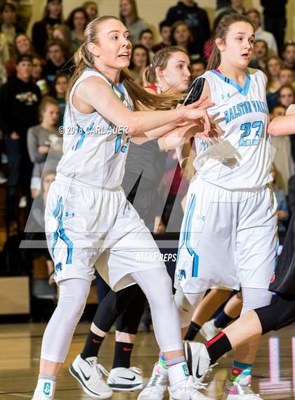 Thumbnail 2 in Ralston Valley vs. Castle View (CHSAA Sweet 16) photogallery.