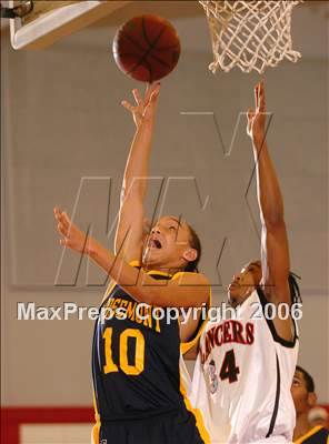Thumbnail 1 in Rosemont vs. Cordova (Cordova Christmas Classic) photogallery.