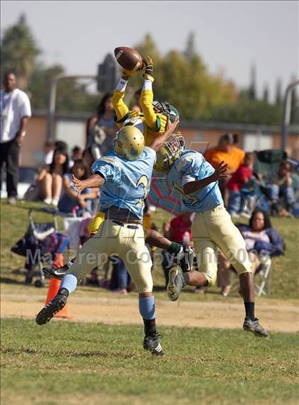 Thumbnail 2 in Kennedy @ Burbank photogallery.