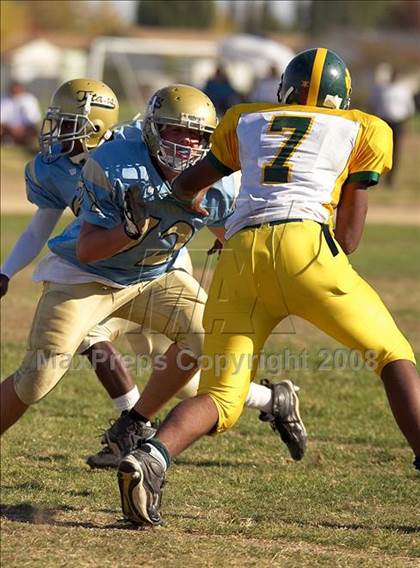 Thumbnail 2 in Kennedy @ Burbank photogallery.