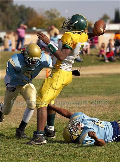 Thumbnail 1 in Kennedy @ Burbank photogallery.