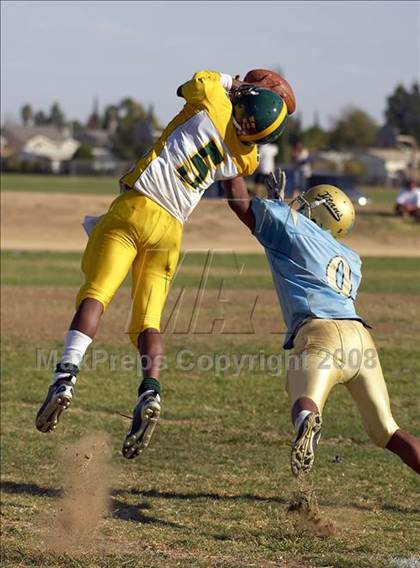 Thumbnail 1 in Kennedy @ Burbank photogallery.