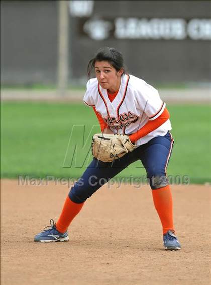 Thumbnail 3 in Cypress vs Don Lugo (Michelle Carew Classic) photogallery.
