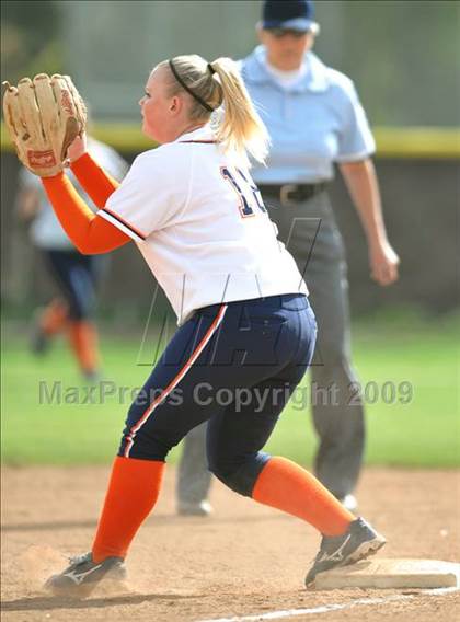 Thumbnail 1 in Cypress vs Don Lugo (Michelle Carew Classic) photogallery.