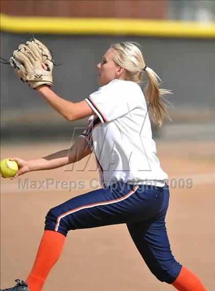 Thumbnail 3 in Cypress vs Don Lugo (Michelle Carew Classic) photogallery.