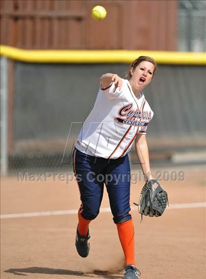 Thumbnail 3 in Cypress vs Don Lugo (Michelle Carew Classic) photogallery.