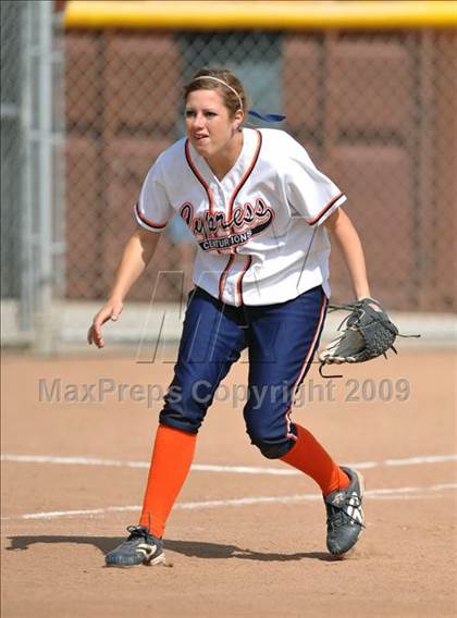 Thumbnail 3 in Cypress vs Don Lugo (Michelle Carew Classic) photogallery.