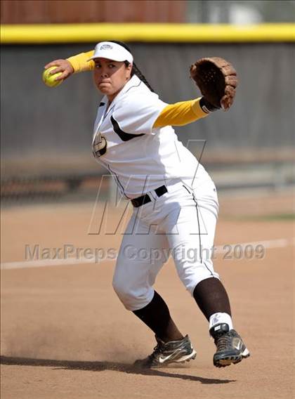 Thumbnail 2 in Cypress vs Don Lugo (Michelle Carew Classic) photogallery.