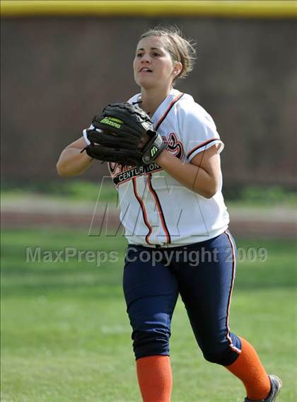 Thumbnail 2 in Cypress vs Don Lugo (Michelle Carew Classic) photogallery.