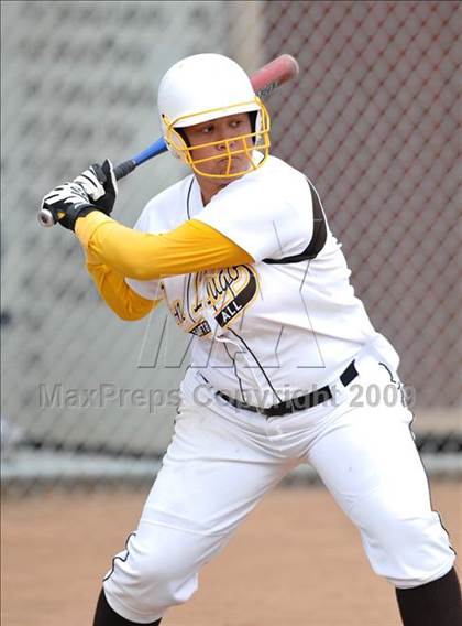Thumbnail 1 in Cypress vs Don Lugo (Michelle Carew Classic) photogallery.