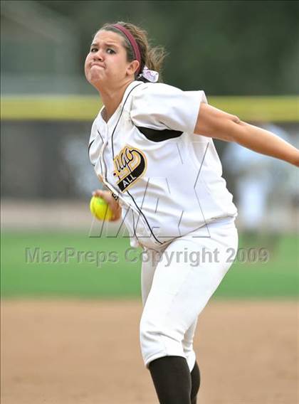 Thumbnail 1 in Cypress vs Don Lugo (Michelle Carew Classic) photogallery.