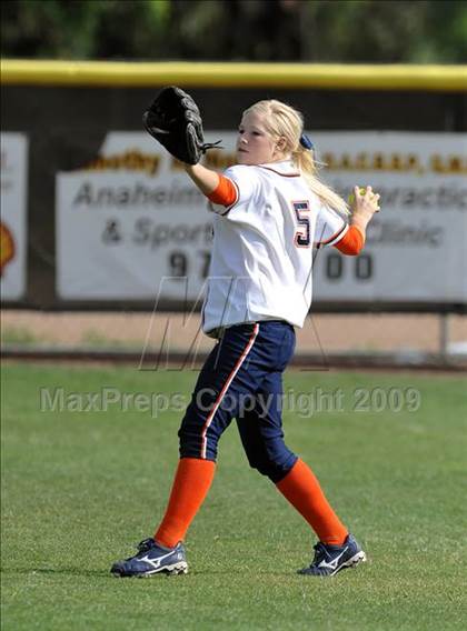 Thumbnail 2 in Cypress vs Don Lugo (Michelle Carew Classic) photogallery.