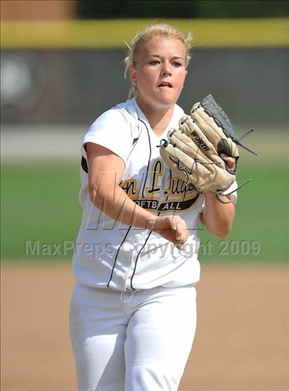 Thumbnail 1 in Cypress vs Don Lugo (Michelle Carew Classic) photogallery.