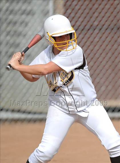 Thumbnail 3 in Cypress vs Don Lugo (Michelle Carew Classic) photogallery.