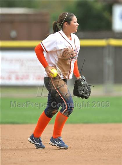 Thumbnail 1 in Cypress vs Don Lugo (Michelle Carew Classic) photogallery.