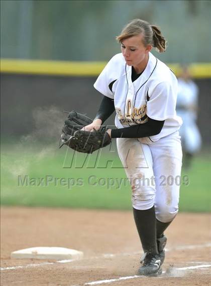 Thumbnail 2 in Cypress vs Don Lugo (Michelle Carew Classic) photogallery.