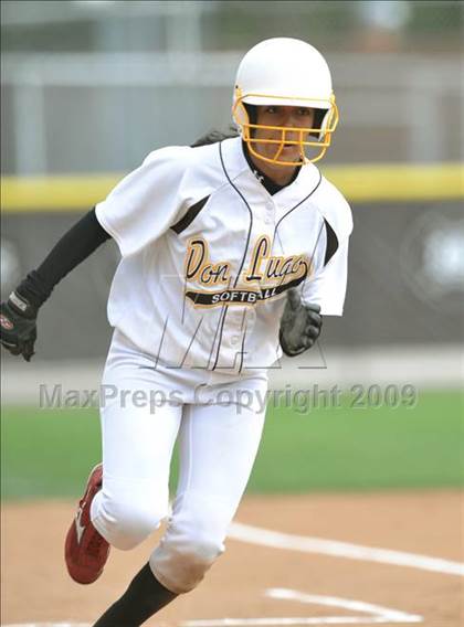 Thumbnail 1 in Cypress vs Don Lugo (Michelle Carew Classic) photogallery.