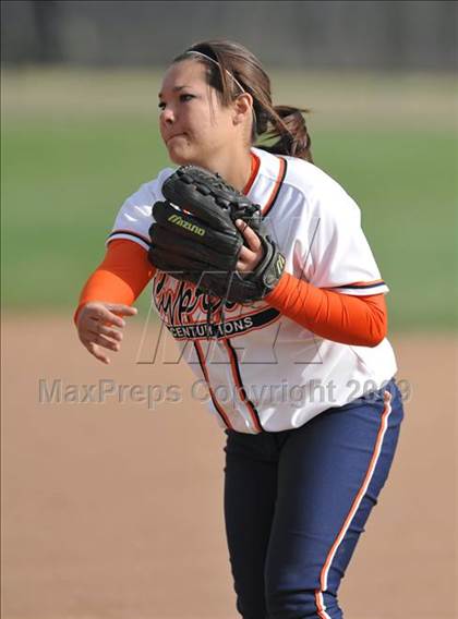 Thumbnail 3 in Cypress vs Don Lugo (Michelle Carew Classic) photogallery.