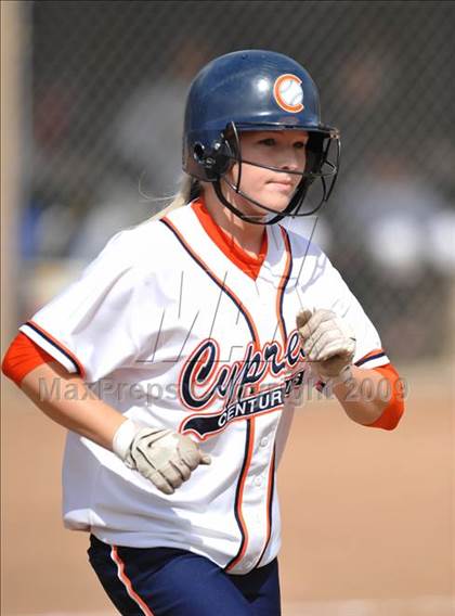 Thumbnail 1 in Cypress vs Don Lugo (Michelle Carew Classic) photogallery.