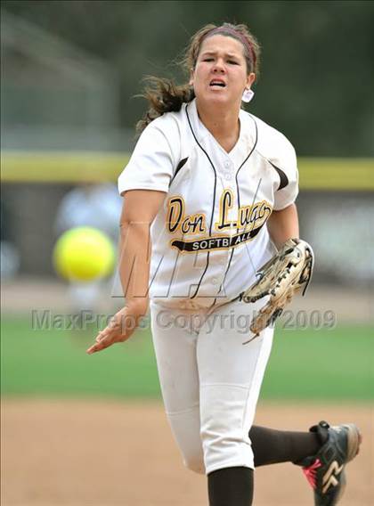 Thumbnail 3 in Cypress vs Don Lugo (Michelle Carew Classic) photogallery.
