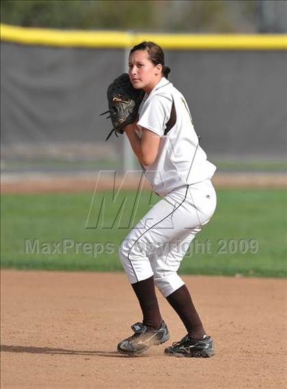Thumbnail 3 in Cypress vs Don Lugo (Michelle Carew Classic) photogallery.
