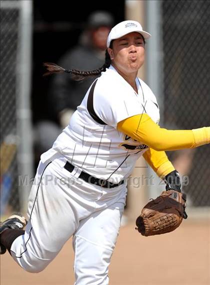 Thumbnail 3 in Cypress vs Don Lugo (Michelle Carew Classic) photogallery.